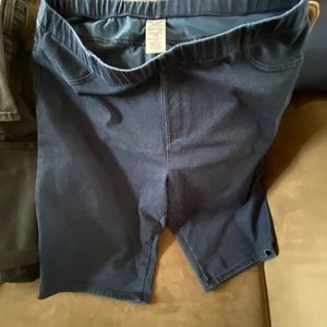Ladies shorts